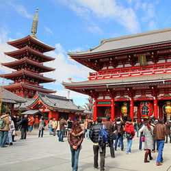 Число туристов в Японии упало на 24,4% в 2011 году из-за землетрясения в марте