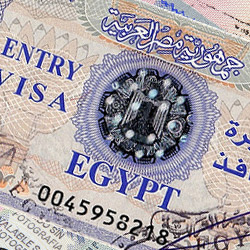 За въезд в Египет с россиян снова берут по 15 долларов