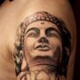 Шри-Ланка. Туристку депортируют со Шри-Ланки за татуировку с Буддой