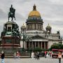 Россия. Туристов в Петербурге становится меньше